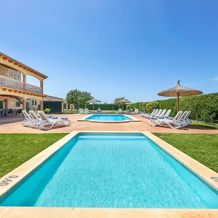 Holiday home Grau Sencelles