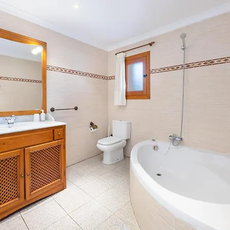 Holiday home Grau Sencelles